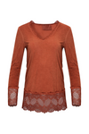 Top V- and round neck  with lace