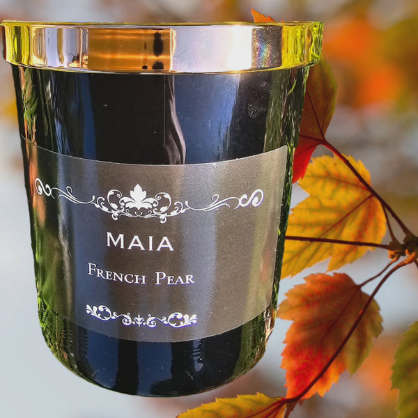Maia scented candle